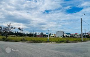 Land plot in Da Nang for 263,000 €