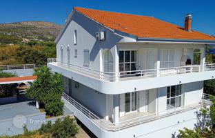 5-bedroom house 267 m² in Split-Dalmatia County for 995,000 €