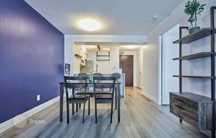 3-bedroom apartment in Queens Quay West for C$855,000