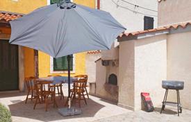 5-bedrooms townhome 200 m² in Marcana, Croatia for 369,000 €