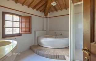 7-bedroom country house 536 m² in Rapolano Terme for 1,320,000 €