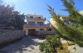 Three-storey house overlooking the sea in Kefalas, Crete, Greece for 300,000 €