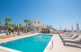 This is a wonderful luxury villa with beautiful panoramic sea views of Protaras and the bay of Famagusta offering the ultimate in for 1,850 € per week