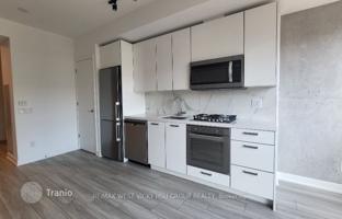 4-bedroom apartment in Richmond Street West for C$711,000