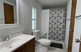 3-bedrooms townhome 126 m² in Pembroke Pines, USA for $300,000