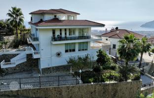 6-bedroom villa 560 m² in Cikcilli for 79,405,000 TRY
