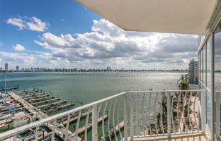 2-bedroom apartments in condo 93 m² in Miami for $469,000