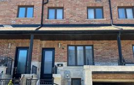 Terraced house – North York, Toronto, Ontario,  Canada for 897,000 €