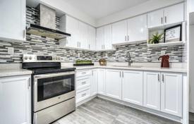 Apartment – Dundas Street West, Toronto, Ontario,  Canada for C$917,000