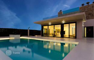 4-bedroom villa 322 m² in Campoamor for 1,195,000 €