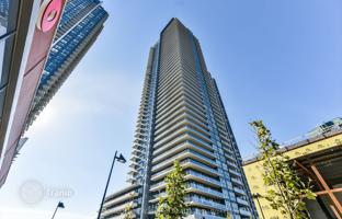5-bedroom apartment in Etobicoke for C$906,000