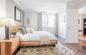 Apartment – Lombard Street, Old Toronto, Toronto,  Ontario,   Canada for C$920,000