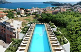 1-bedroom apartment 58 m² in Becici for 210,000 €
