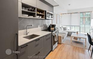 4-bedroom apartment in Old Toronto for C$824,000