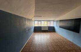 12-bedrooms townhome 690 m² in Avlabari, Georgia for $700,000