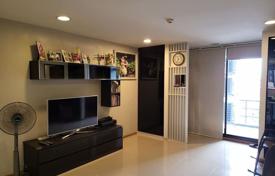2 bed Condo in The Tempo Phaholyothin Phayathai District for $246,000