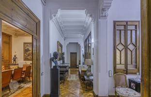6-bedroom apartment 500 m² in Barcelona for 2,500,000 €