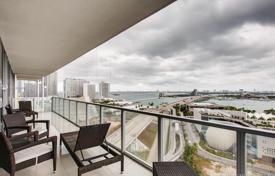 Exquisite four-room oceanfront apartment in Miami, Florida, USA for 1,097,000 €