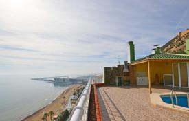 Property for sale in Alicante. Duplex penthouse facing the Mediterranean sea in Alicante Property for sale in Alicante. Duplex penthouse facing the Mediterranean sea in Alicante