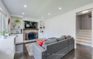 8-bedroom house in Etobicoke for C$1,439,000