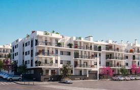 New beachfront apartment for 502,000 €