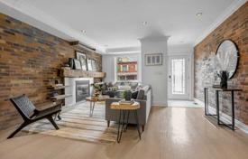 Terraced house – Dovercourt Road, Old Toronto, Toronto,  Ontario,   Canada for C$2,489,000