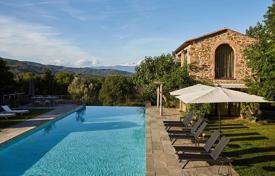 Large villa with two guest houses and a swimming pool, Bucine, Italy for 3,300,000 €