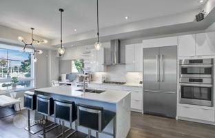 4-bedroom townhouse in Old Toronto for 1,330,000 €