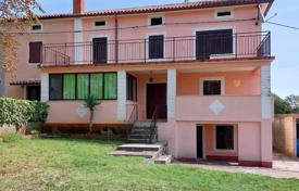 House Family house with sea view, Barban! for 335,000 €