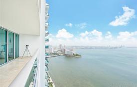Sunny three-bedroom apartment with ocean views in the center of Miami, Florida, USA for $1,790,000