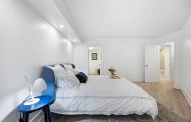 Apartment – Bay Street, Old Toronto, Toronto,  Ontario,   Canada for C$1,145,000