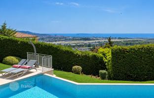 4-bedroom cottage in Mandelieu-la-Napoule for 1,990,000 €
