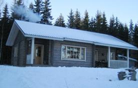 2-bedroom cottage 89 m² in Savonlinna for 1,750 € per week