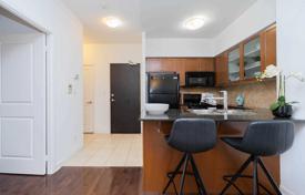 Apartment – Yonge Street, Toronto, Ontario,  Canada for C$910,000