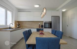 2-bedroom apartment 65 m² in Split-Dalmatia County for 250,000 €
