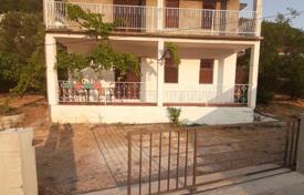 • House with Sea View and Expansion Potential – Lepetane, Tivat for 319,000 €