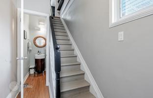 9-bedroom house in Old Toronto for C$2,080,000