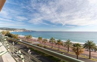 Sophisticated and bright apartment directly on the Promenade des Anglais, Nice, France for 1,199,000 €