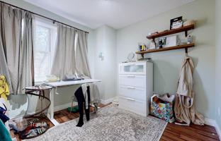 7-bedroom townhouse in Old Toronto for C$1,521,000