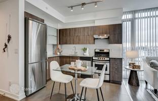 1-bedroom apartment in Fort York Boulevard for C$801,000