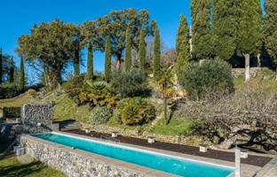Land plot 1,172 m² in Orvieto for 2,450,000 €