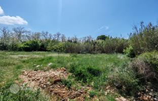 Land plot 1,403 m² in Privlaka for 210,000 €