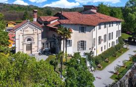 Castle 2700 m² in Turin, Italy. Price on request