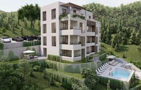 Plot in Tivat with Sea and City Views – 1240 m² with Approved Construction Project for 672,000 €