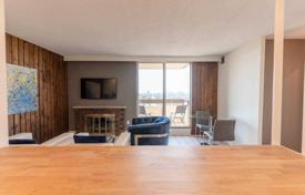 Apartment – Scarborough, Toronto, Ontario,  Canada for C$1,095,000