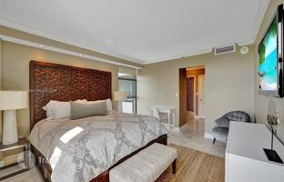 3-bedroom apartments in condo 142 m² in Miami for $575,000