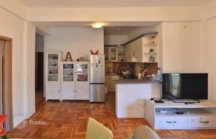 2-bedroom apartment 65 m² in Podostrog for 170,000 €
