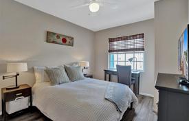 Townhome – Hollywood, Florida, USA for $1,100,000