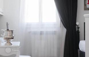 4-bedroom apartment 85 m² in Florence for 900,000 €