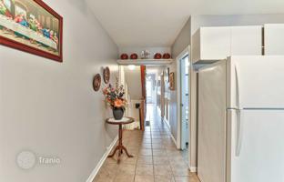 2-bedroom townhouse in Old Toronto for C$1,910,000